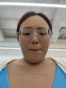 kehanbaby Adlı Modelin Canlı XXX Sohbeti
