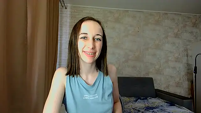 Anika_bloom: онлайн-секс-чат