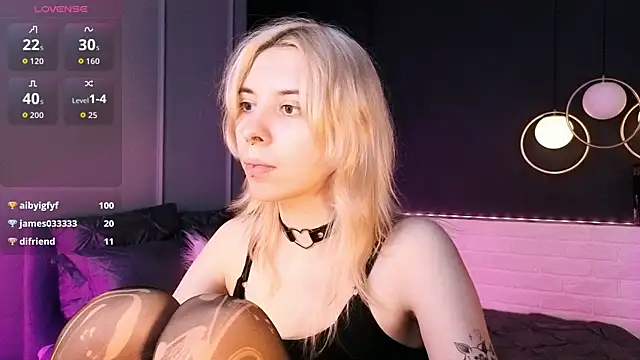 Camilla_Evers live XXX chat