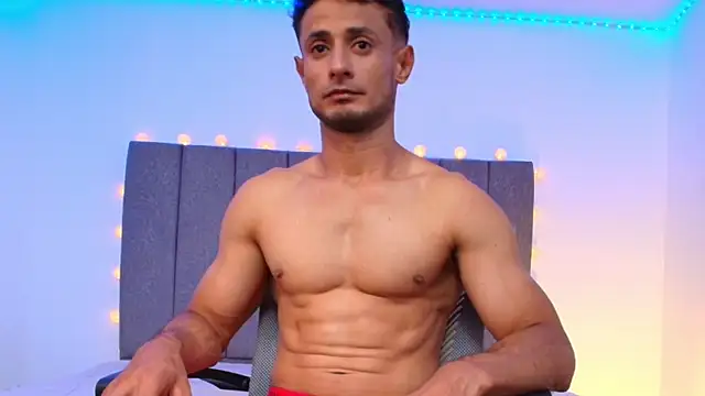 Chat +18 de Adonys_Lewis_ ao vivo