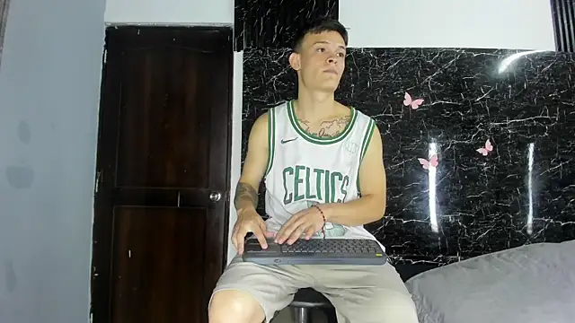 Chat XXX en directo de Robinlion91