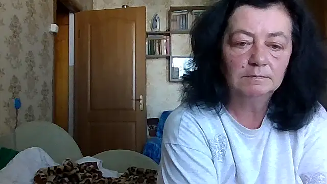 Chatroom XXX en direct de GypsiQueen2