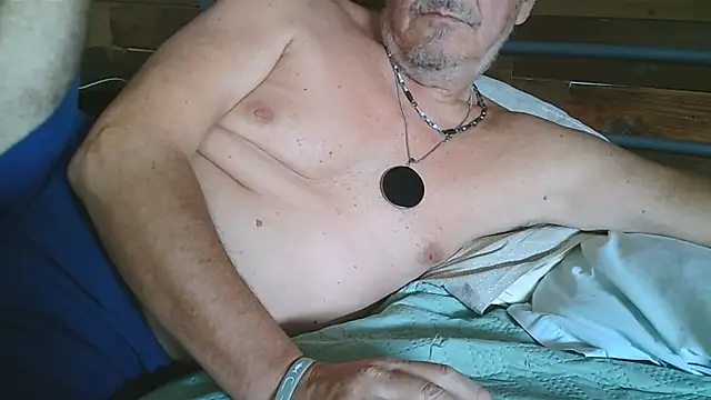 gyodybis Chat XXX live