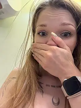 StreetSquirt – Live XXX-chat
