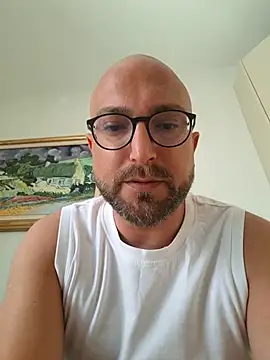 cetriolino: διαδικτυακό σόου στην κάμερα