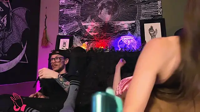 webzandkordz's Live XXX Chat