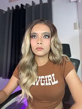 XXX chat uživo modela MajesticKitana