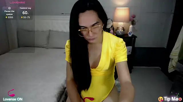 AsianSweetHeartxX's Live XXX Chat