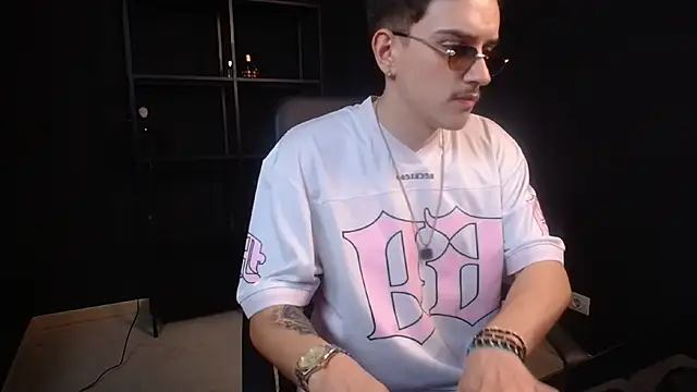 FelixStarkk Chat XXX live