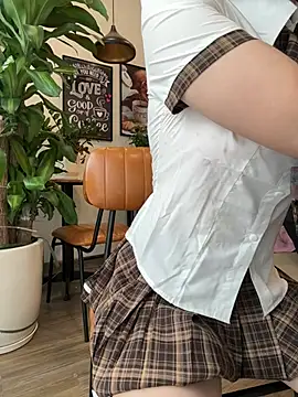 secretly_masturbating Show Webcam