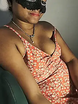 Chat +18 de DIRTYSECRET_QUEEN_07 ao vivo