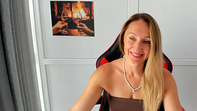 Chat +18 de LilyDreamm ao vivo