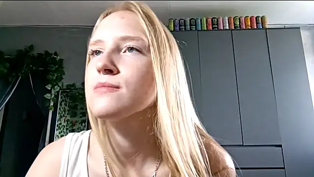 Mia_Azart – Live XXX-chat