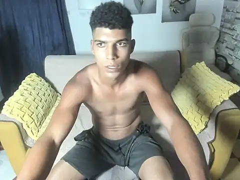 santiago_diazz's Live XXX Chat