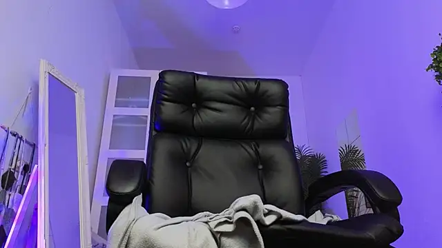 AmeliaReverie 라이브 XXX 채팅