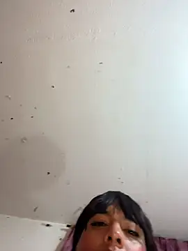 Newshantal_ লাইভ XXX চ্যাট