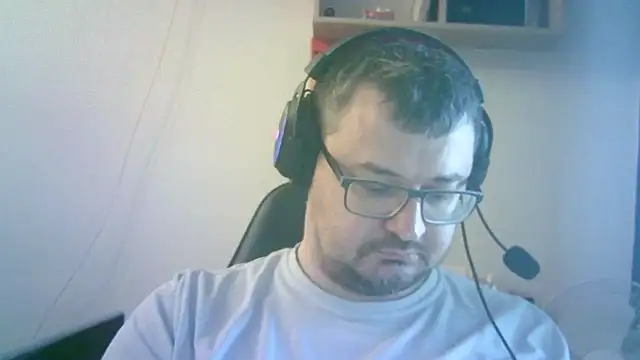 Živý XXX chat SirAbuser