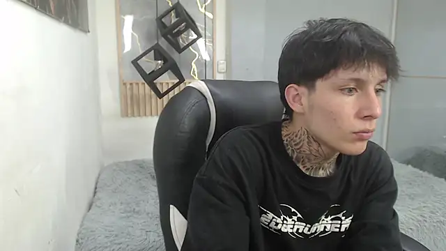Cry_thereal – Live XXX-chat