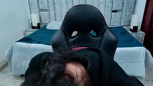 laureentt_ Live XXX Chat