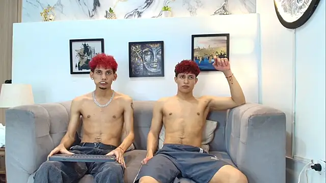 Chat XXX ao vivo de YOUNG_BOYS_HELL
