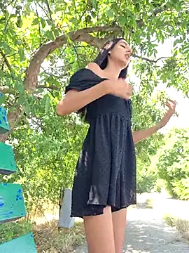 AndreeaMuller 网络视讯表演