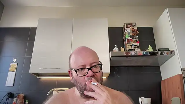 theitalianbear Adlı Modelin Canlı XXX Sohbeti