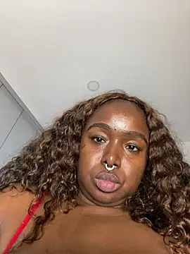 TanishaEvans' Live XXX Chat