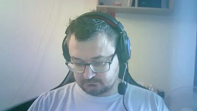 Živý XXX chat SirAbuser