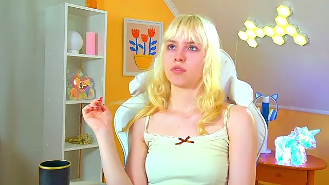 HannahHollis' Live XXX Chat