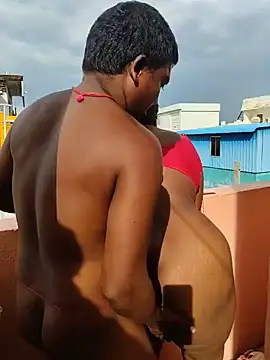 Show modela Desicouple1706 na web-kameri