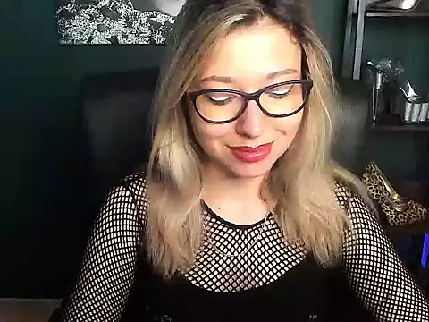 Sembang XXX Secara Langsung loveHeidi