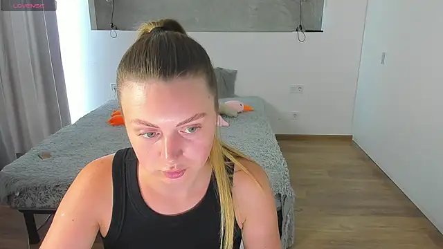 Kitkatveln Live XXX chat