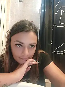 Živý XXX chat KrissSexi