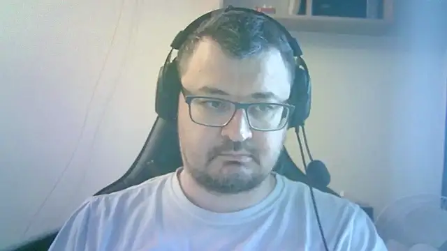 SirAbuser live XXX chat