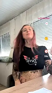 Devils-Akita's Live XXX Chat