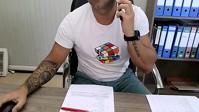 Chat +18 de Evasionee ao vivo
