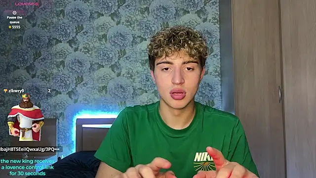 AlfredSweet élő XXX-chatje
