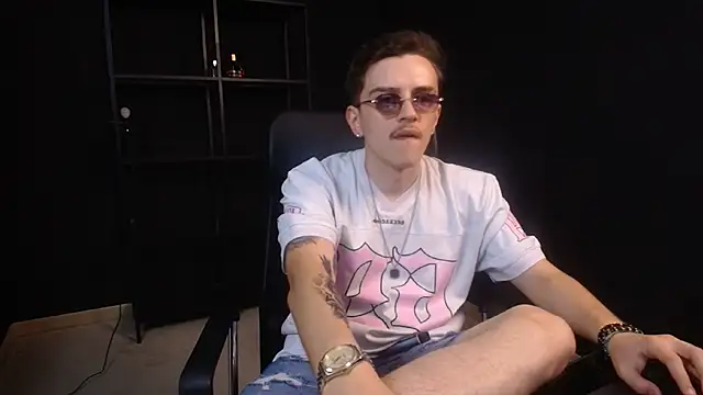 FelixStarkk: απευθείας συνομιλία ΧΧΧ