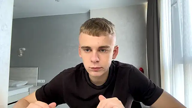 Онлайн чат XXX SoloFury