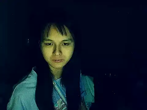 RebelAura 라이브 XXX 채팅