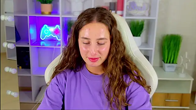 NadinnL 라이브 XXX 채팅