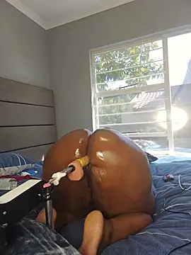 Kinkyphatass' Live XXX Chat