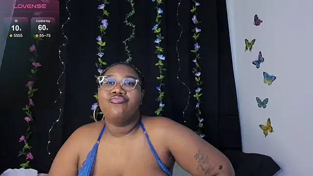 Chat XXX en directo de Darnellqueen