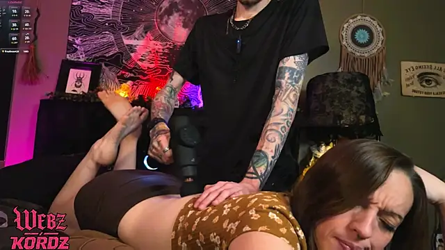 צ'אט XXX בשידור חי של webzandkordz