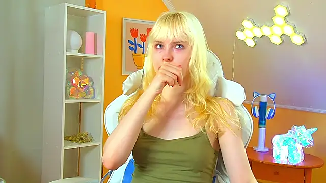 Živý XXX chat HannahHollis
