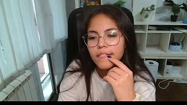 Anda_here's Live XXX Chat