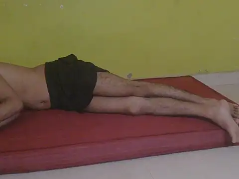 Stubborndesiboy Chat XXX in diretta