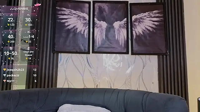 Angel-dragun Adlı Modelin Canlı XXX Sohbeti