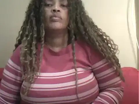 SexxyBoob XXX чат на живо