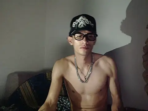 Show de alexmendoza24 na webcam